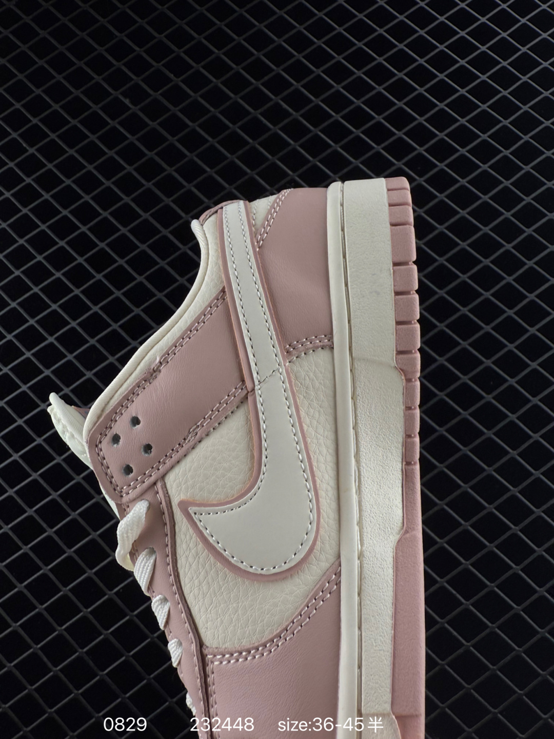 Travis Scott x Air Jordan 1 ” Reverse Mocha “